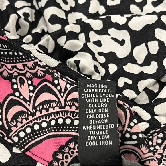 Animal print halter mini  Dress size small - Picture 10 of 12